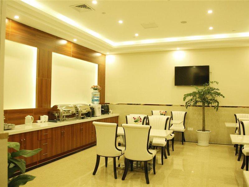 Greentree Inn Henan Qinyang Middle Huaifu Road Express Hotel Екстер'єр фото