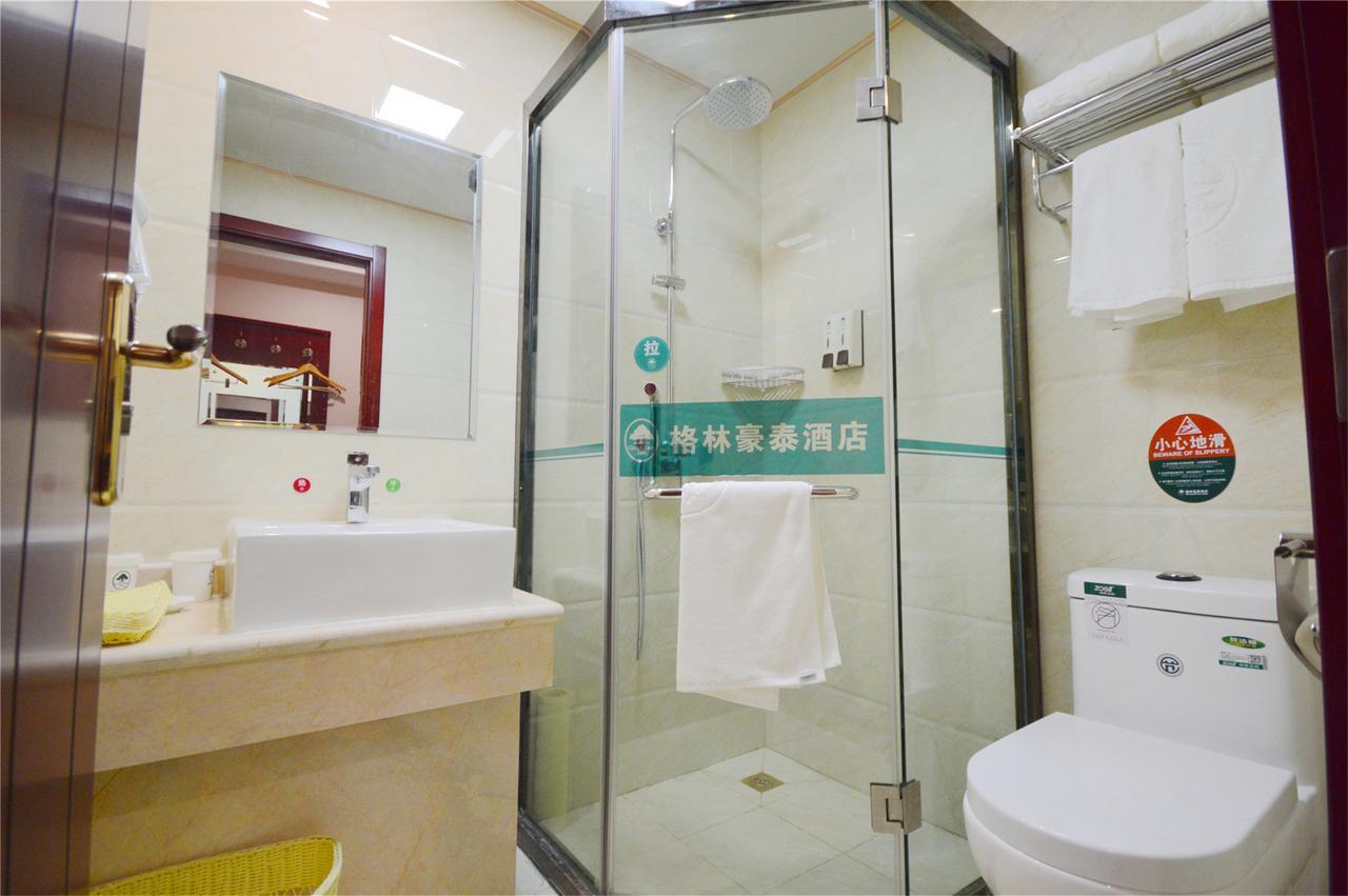 Greentree Inn Henan Qinyang Middle Huaifu Road Express Hotel Екстер'єр фото